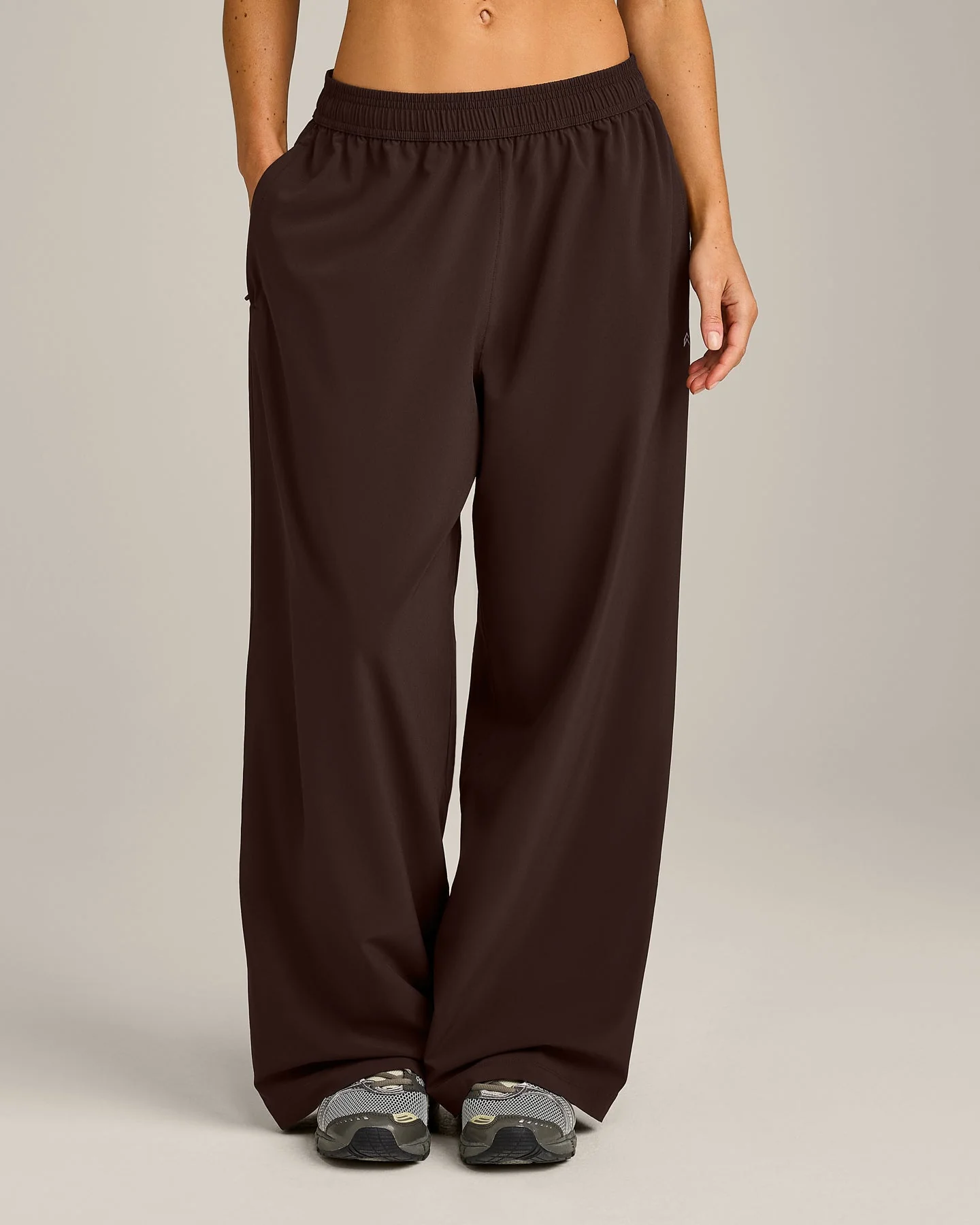 AirMove™ Straight Leg Pants New Branding | 70% Cocoa