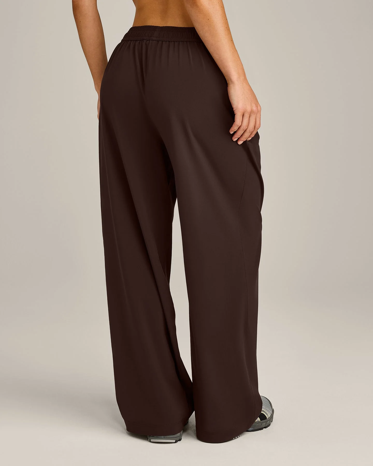 AirMove™ Straight Leg Pants New Branding | 70% Cocoa - Image 6