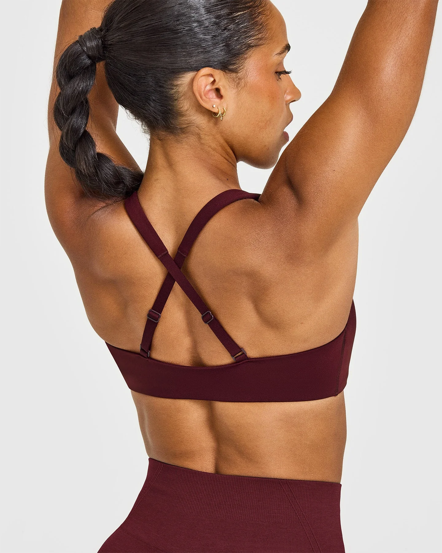 EasyLift™ Cross Back Sports Bra with White Logo | Rosewood - Image 6