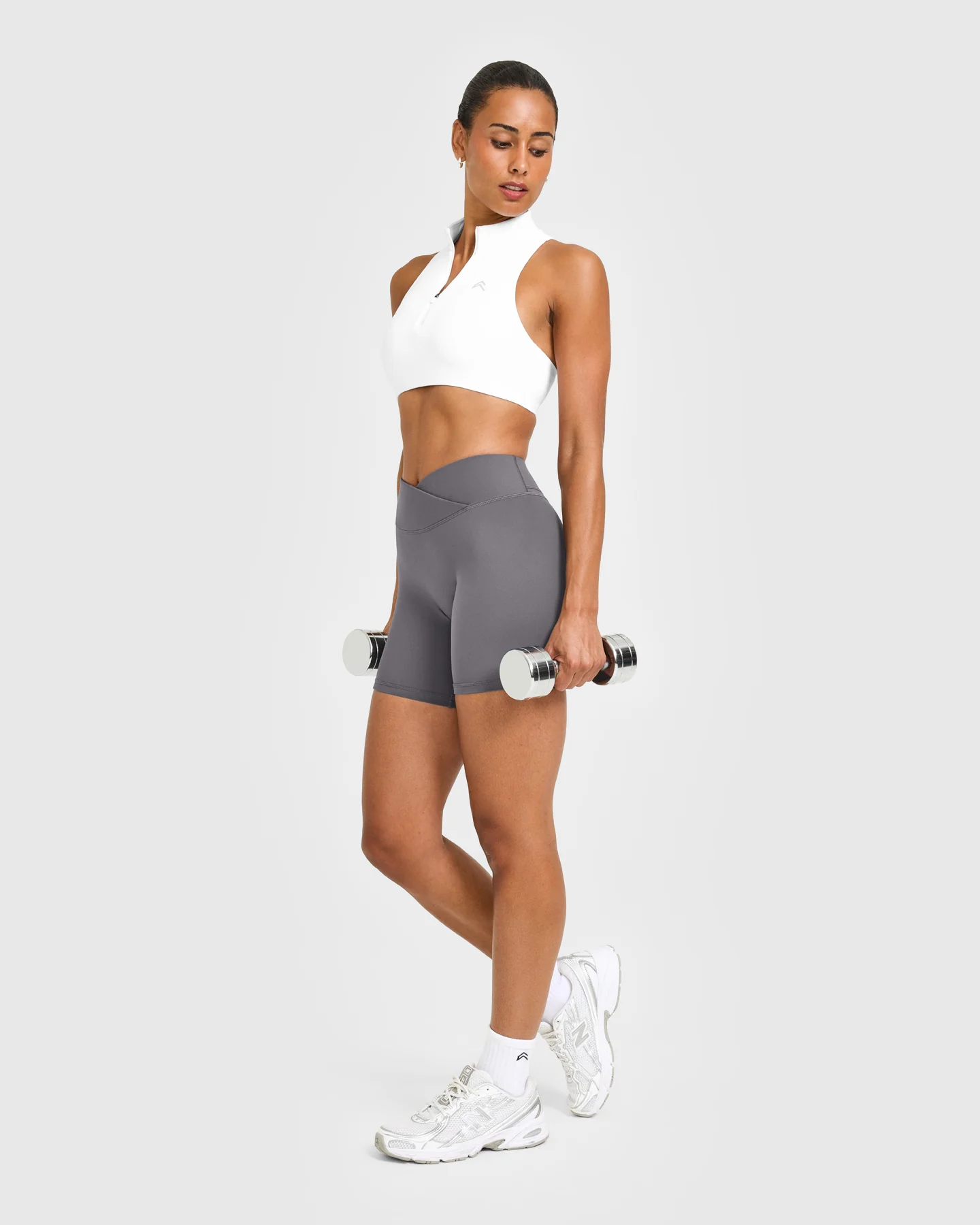 EasyLift™ Zip High Neck Sports Bra | White - Image 3