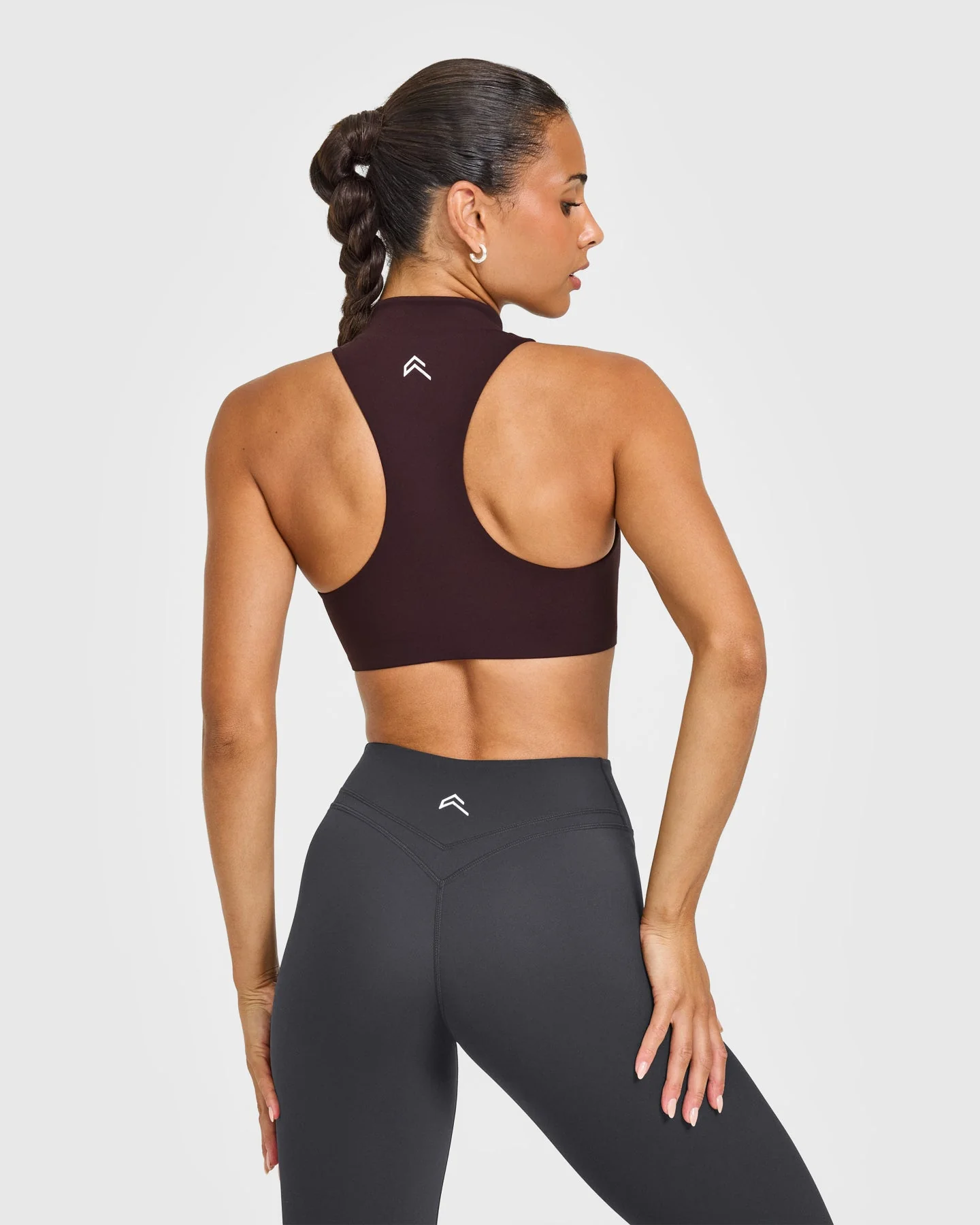 EasyLift™ Zip High Neck Sports Bra with White Logo | Plum Brown - Image 2