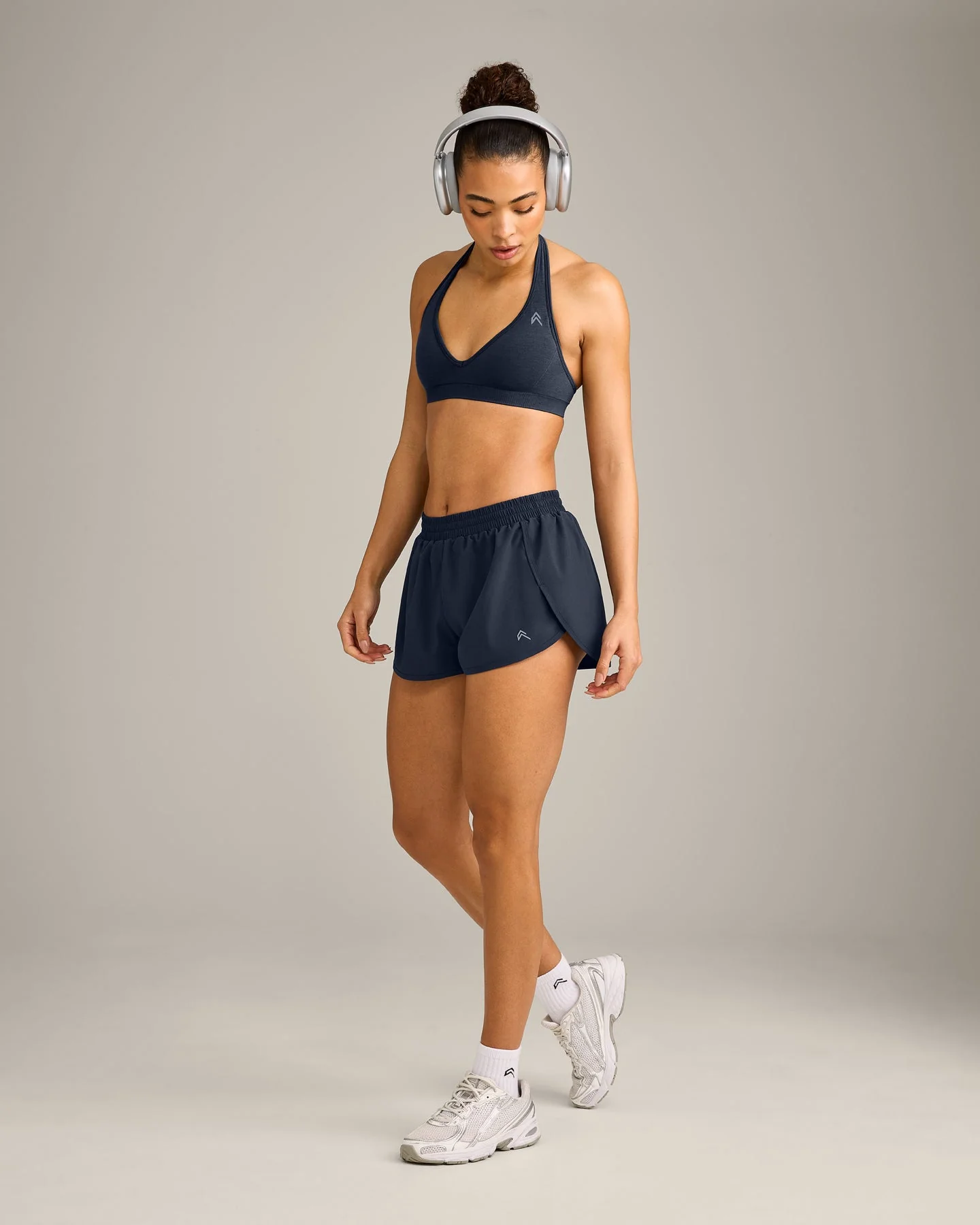 EffortlessLift™ Seamless Halter Neck Sports Bra with Grey Logo | True Blue - Image 3