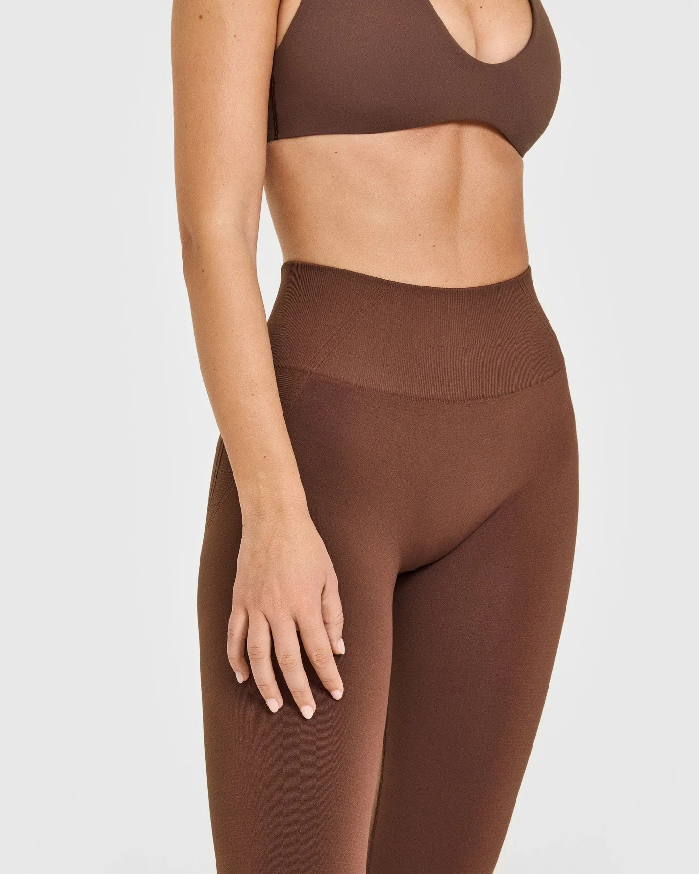 EffortlessLift™ Seamless Leggings with White Logo | Rustic Brown - Image 5