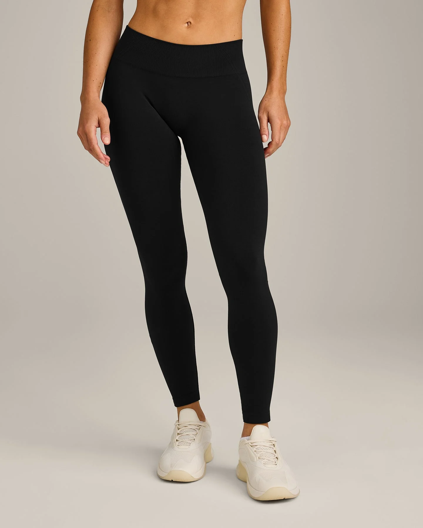 EffortlessLift™ Seamless Mid Rise Leggings New Branding | Black - Image 2