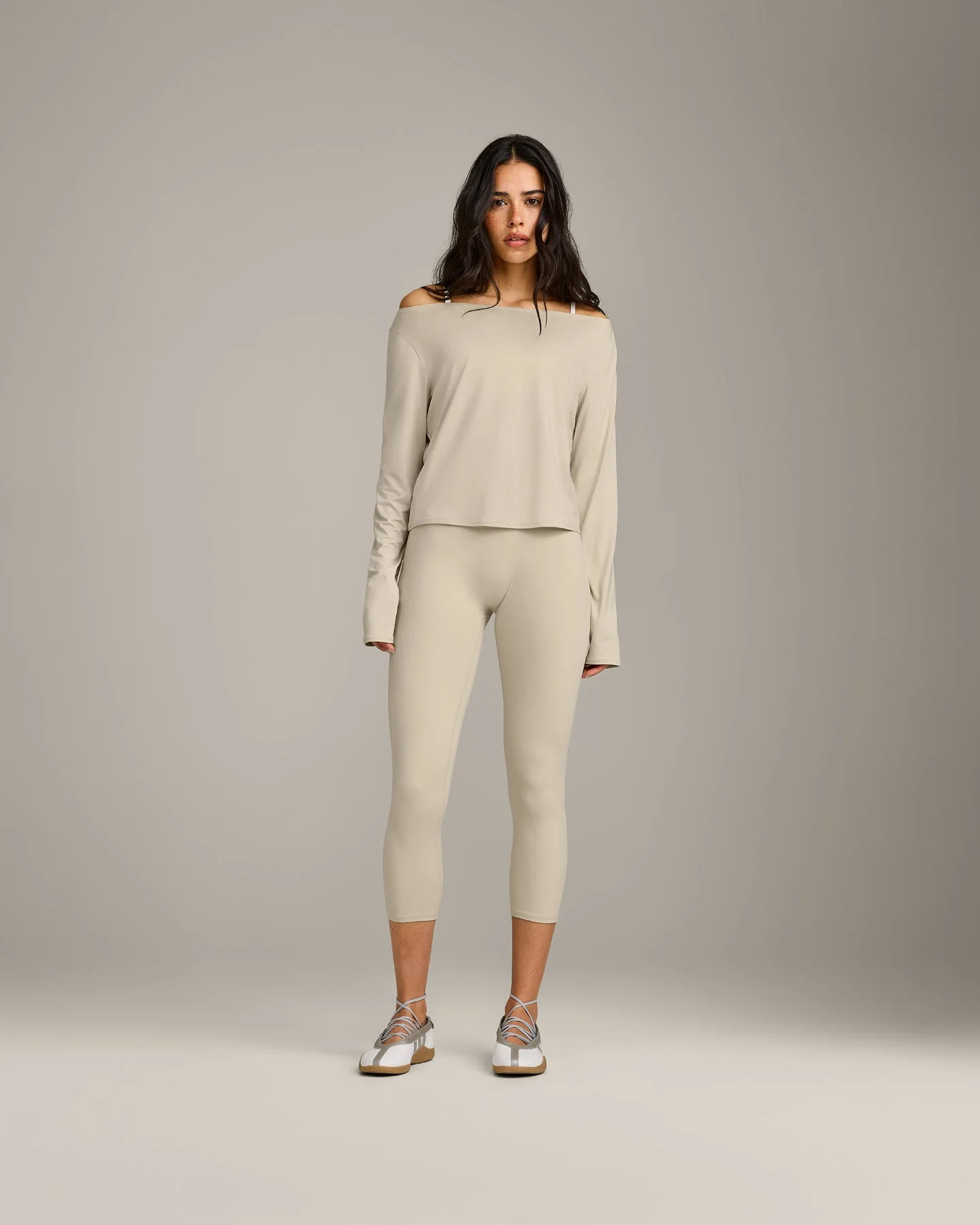 FormeSoft™ Relaxed Slash Neck Long Sleeve Top | Oatmeal - Image 3
