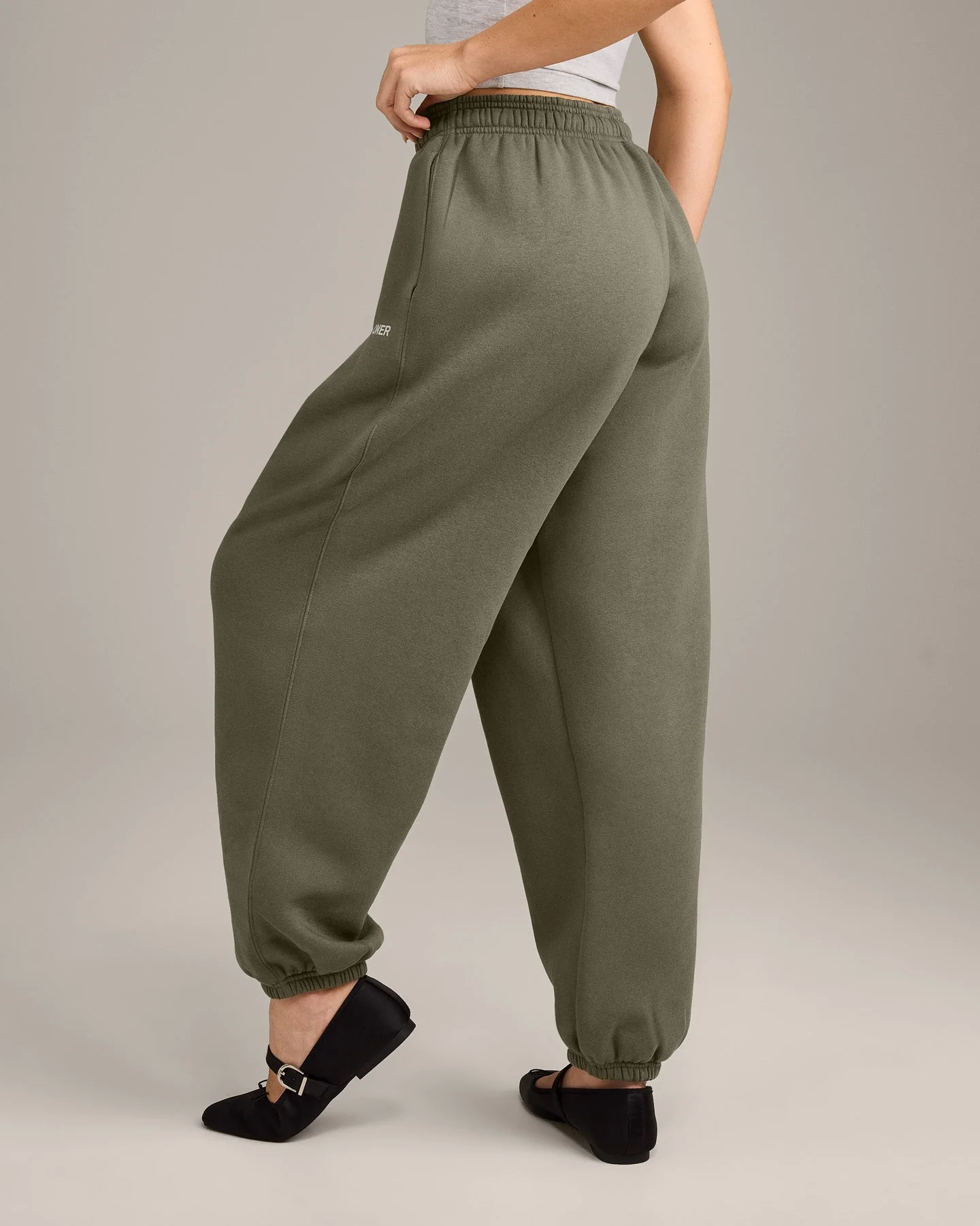 Foundations Cosy Oversized Joggers | Alpine Green - Image 2