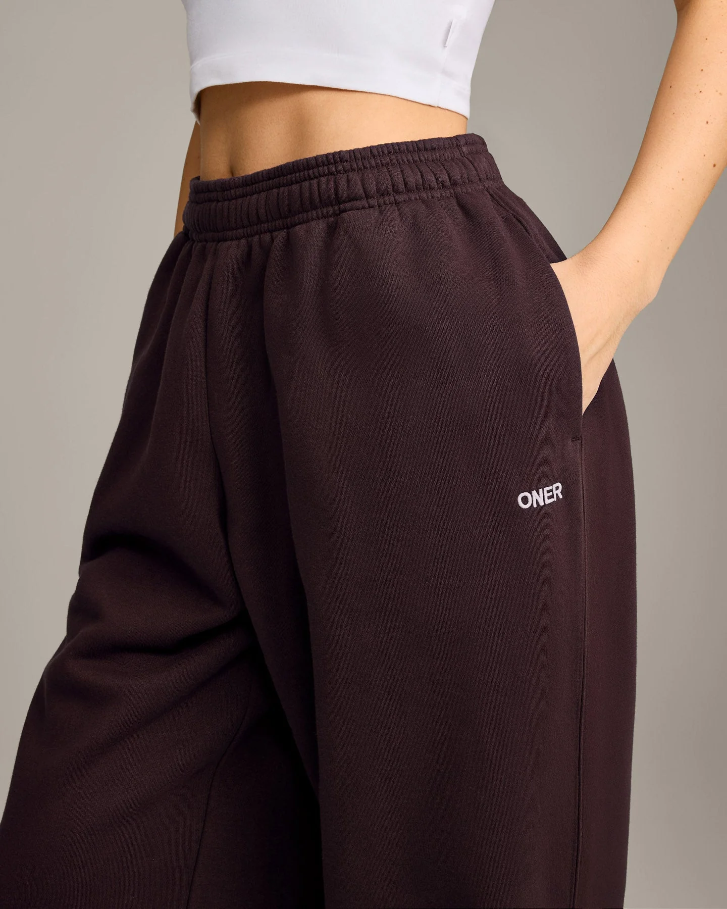 Foundations Cosy Oversized Joggers | Plum Brown - Image 5