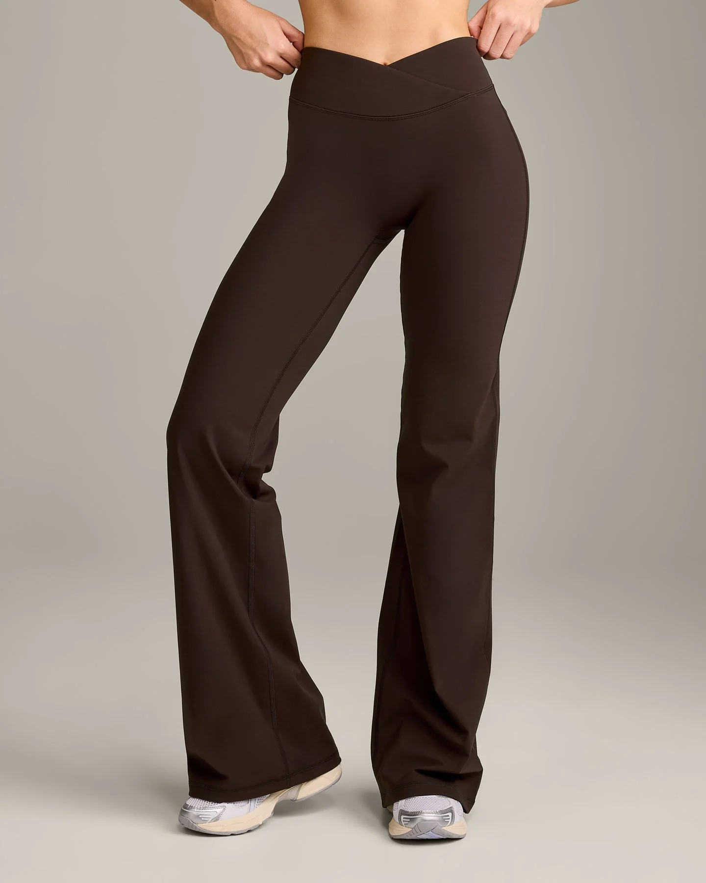UnifiedMove™ Wrap Flared Bottoms with Reflective Logo | 70% Cocoa