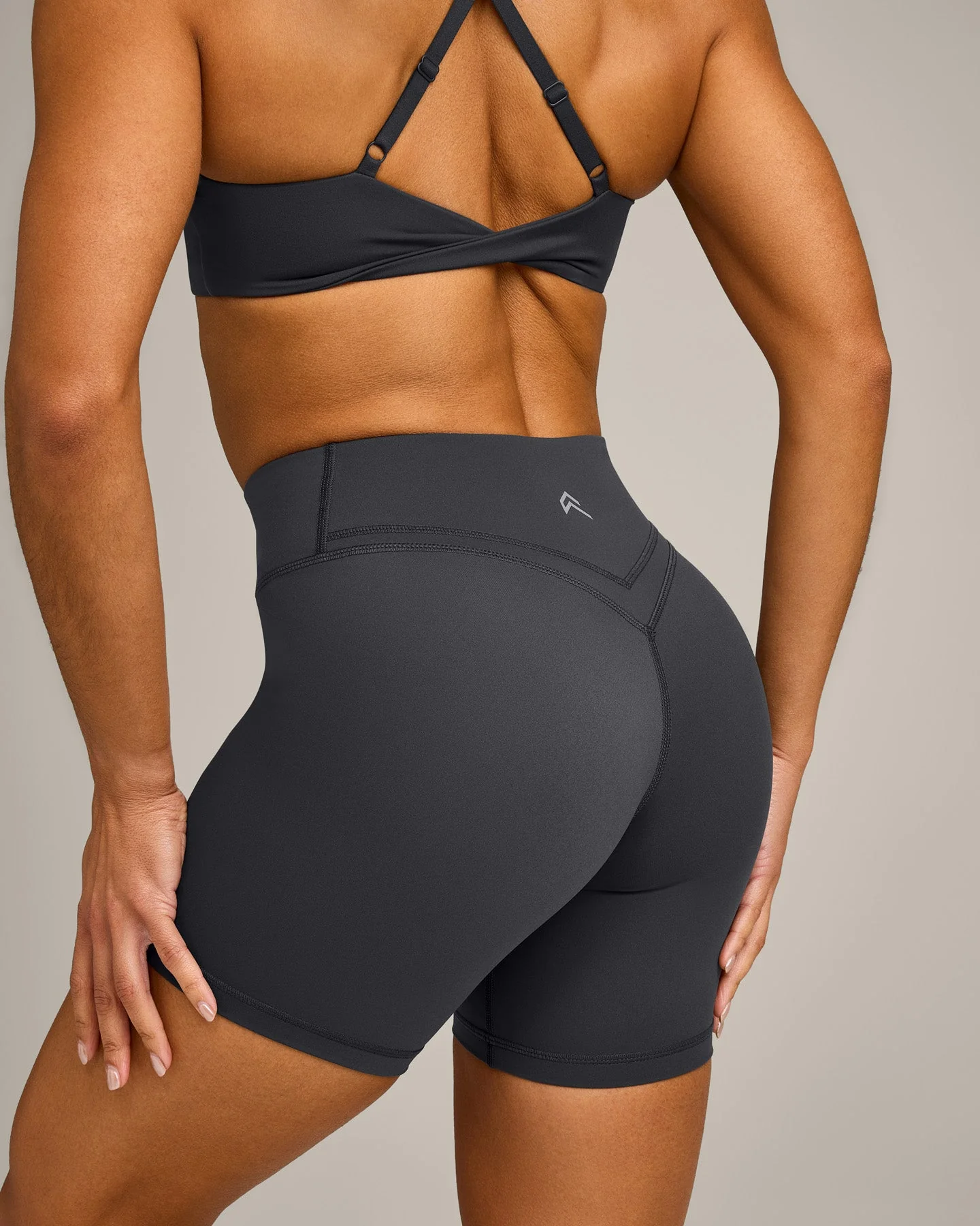 UnifiedMove™ Wrap Shorts 6" with Reflective Logo | Coal - Image 4